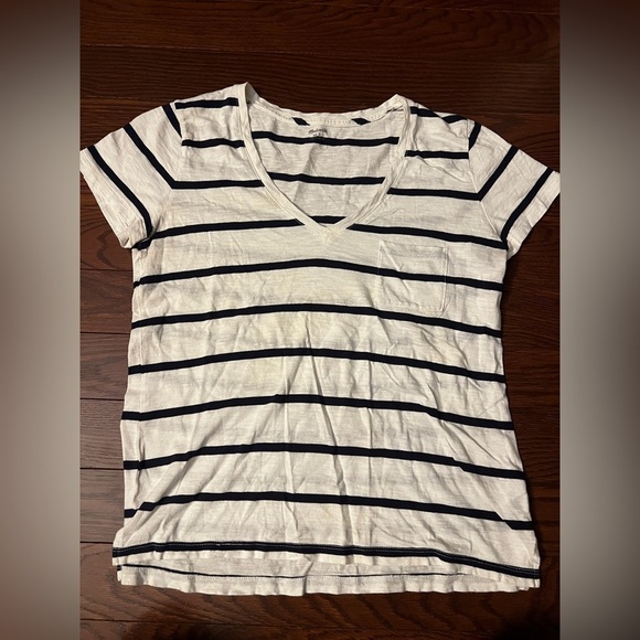 Madewell Whisper Cotton V-Neck Pocket Tee in Creston Stripe Size Small - Picture 5 of 9